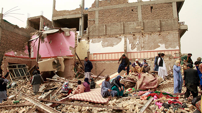 Zerstörtes Gebäude nach Anschlag in Herat, Afghanistan