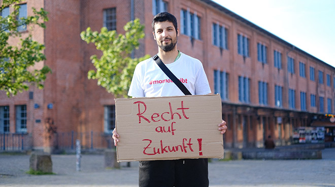 Momo #RechtAufZukunft